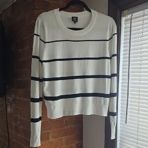 Bobeau Black and White Striped Crew Neck Sweater
